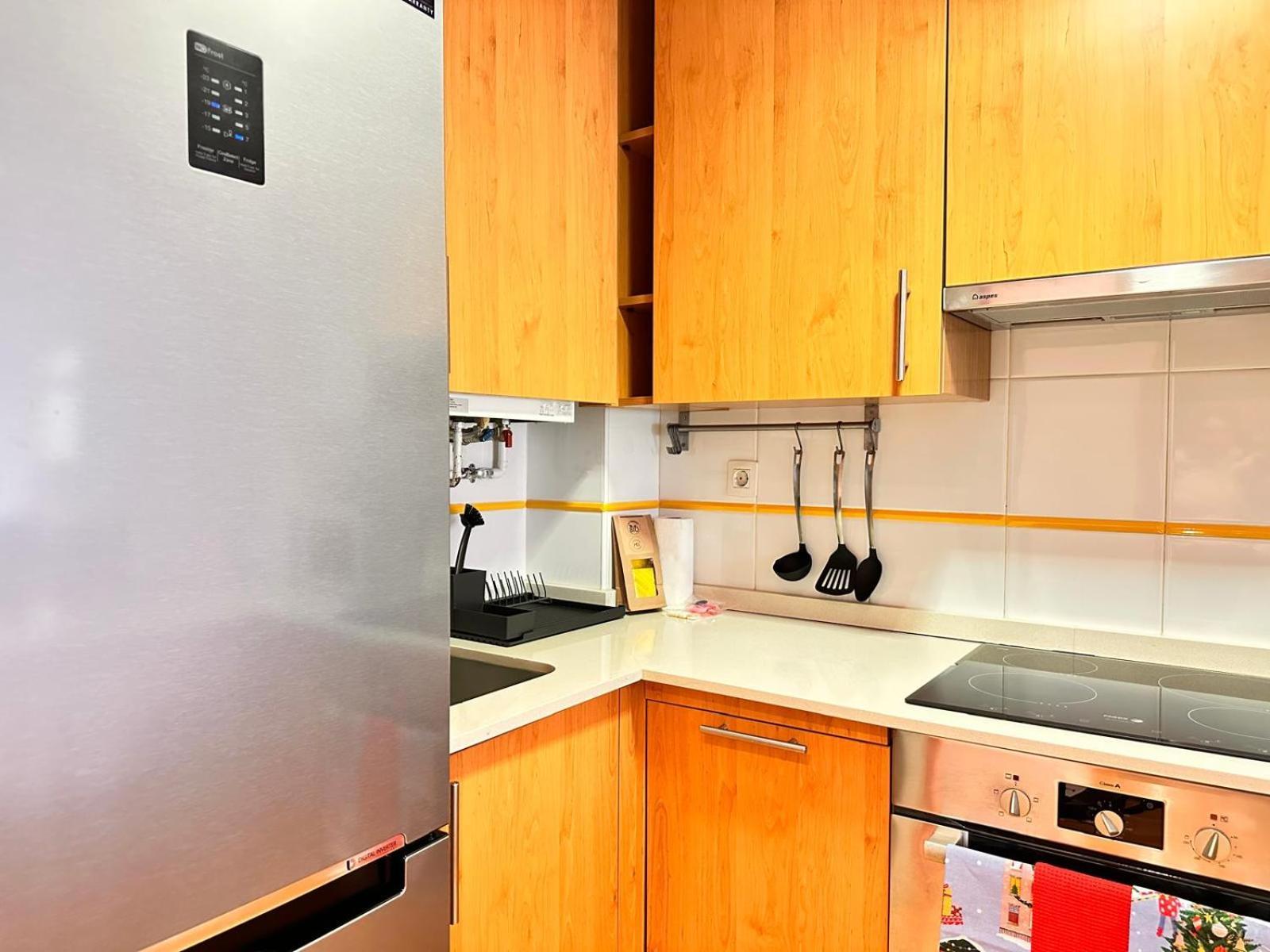 Centrico Apartamento Irmandinos Con Garaje - Homeygalicia Vigo Exterior foto